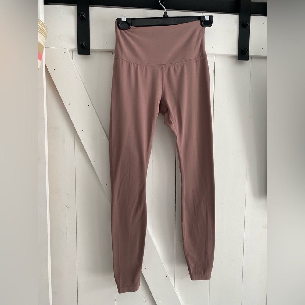 Roots Leggings